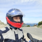 Prospection téléphonique… et casque de moto !